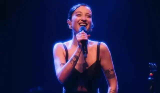 Melike Şahin Kimdir? Şarkıları ve Hayatı