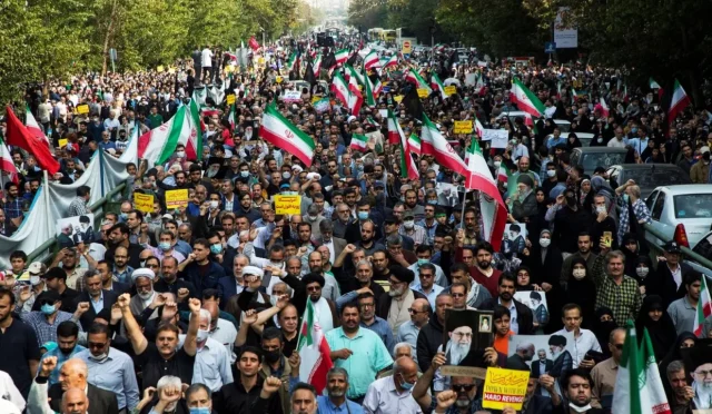 İran'da neden protesto var 2