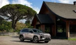 6. Nesil Toyota RAV4 Hybrid -2
