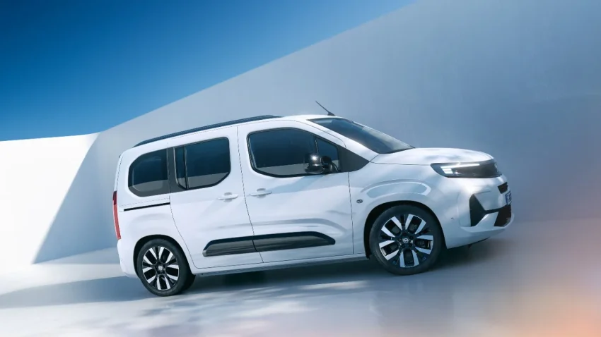 Yerli Opel Combo 2026 Fiyatı, Motoru ve Merak Edilenleri!